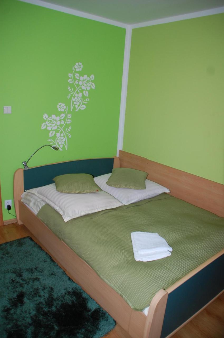 Koral Bed and Breakfast Koszalin Exteriör bild